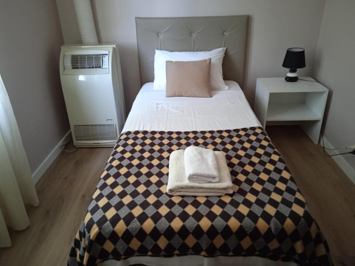 Home Away From Home Skopje Esterno foto